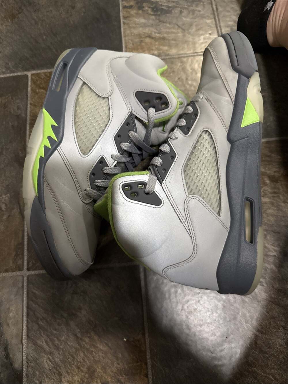 Size 10 - Jordan 5 Retro Green Bean